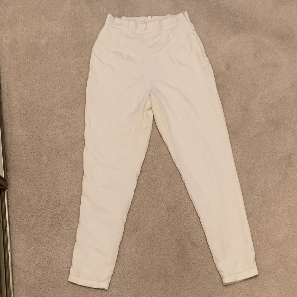 L'ATISTE White Double-Lined Ankle Pants